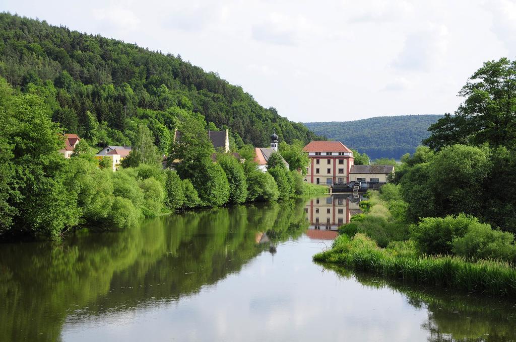 Schlossresidenz Heitzenhofen Hotel 3*