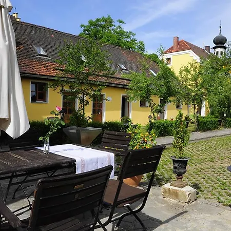 Hotel Schlossresidenz Heitzenhofen Duggendorf Exterior foto